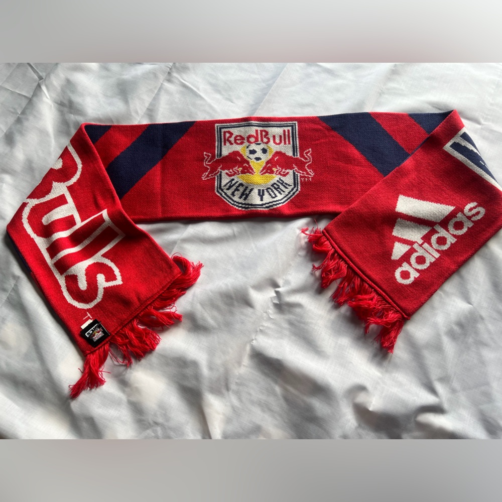 adidas Red Bull New York Soccer Scarf - Red & Navy Blue
